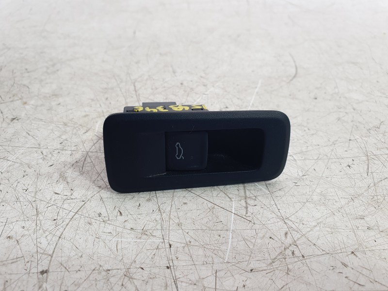 Recambio de interruptor para skoda octavia iv (nx3, nn3, pv3) 2.0 tdi referencia OEM IAM 565959831  