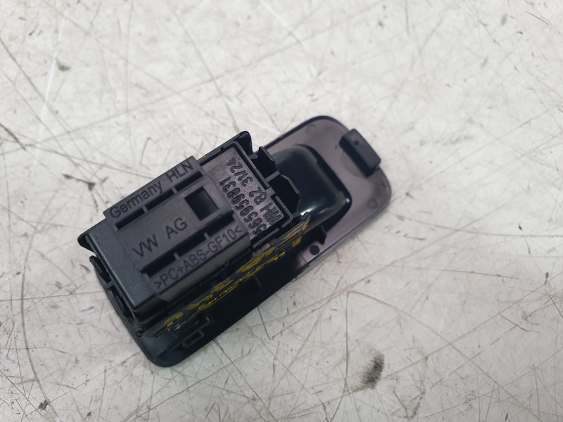 Recambio de interruptor para skoda octavia iv (nx3, nn3, pv3) 2.0 tdi referencia OEM IAM 565959831  