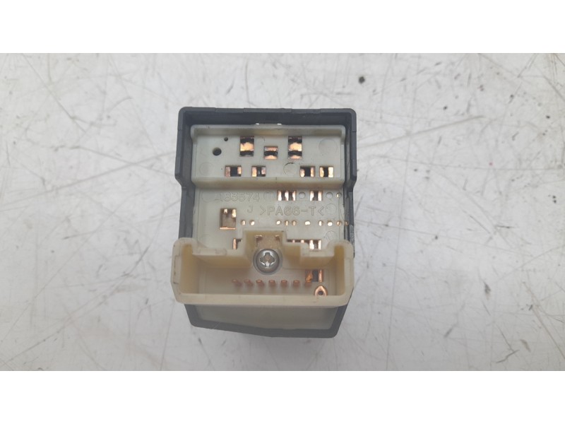 Recambio de mando retrovisor para toyota prius liftback (_w2_) 1.5 hybrid (nhw20_) referencia OEM IAM 769746A  