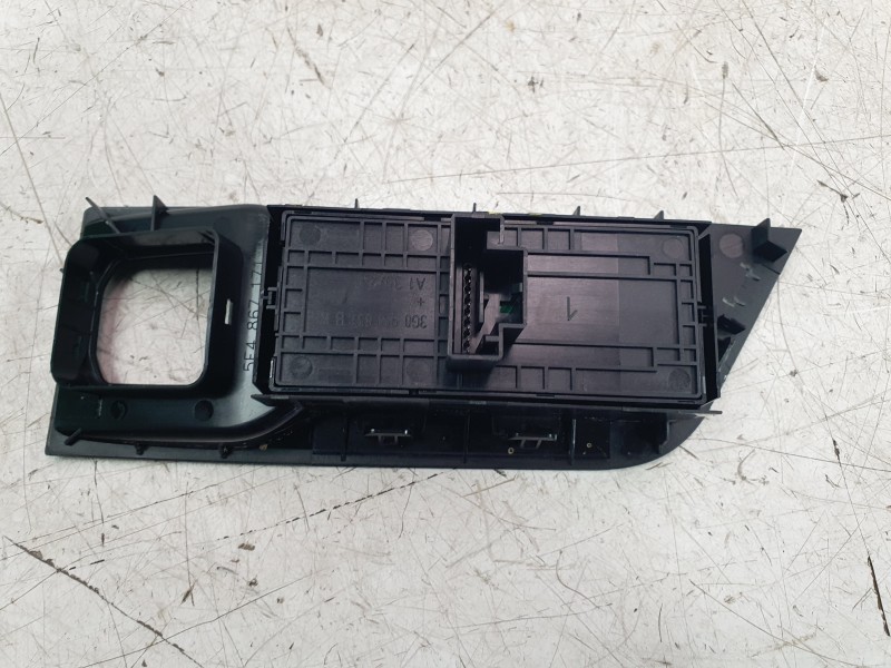 Recambio de mando elevalunas delantero izquierdo para skoda octavia iv (nx3, nn3, pv3) 2.0 tdi referencia OEM IAM 3G0959857B  