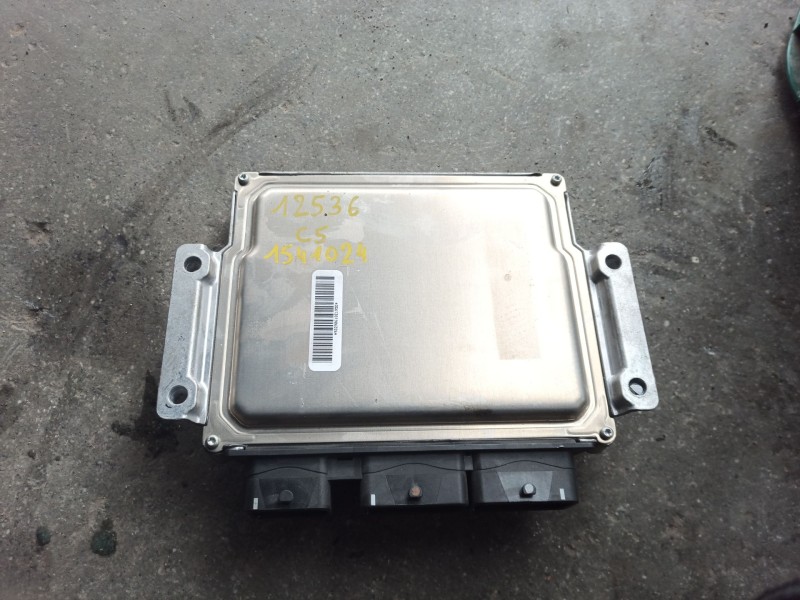 Recambio de centralita motor uce para citroën c5 iii (rd_) 2.0 hdi 140 referencia OEM IAM 9663548180  