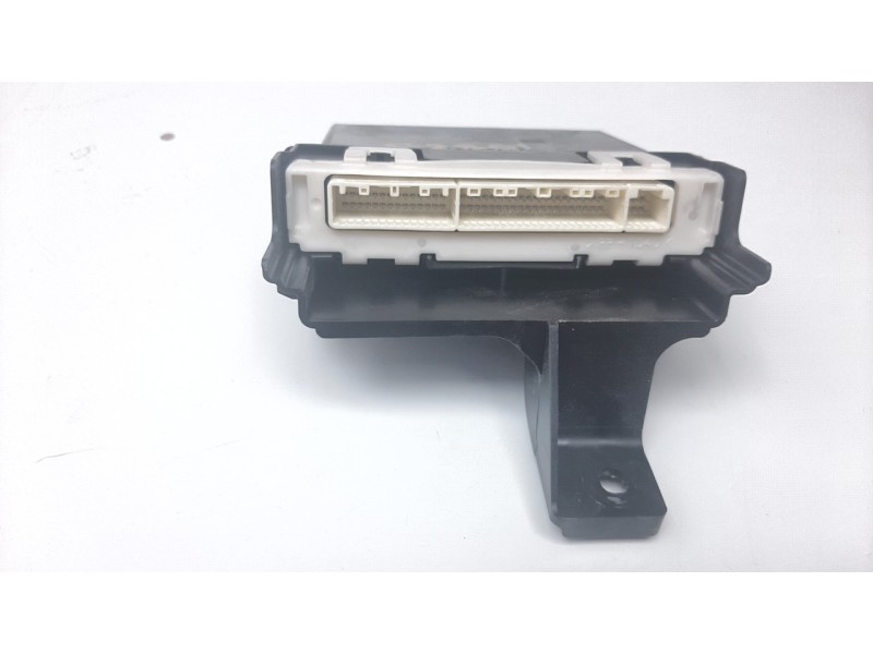 Recambio de modulo confort para lexus nx 2.5 16v cat (híbrido) referencia OEM IAM 8865078160  