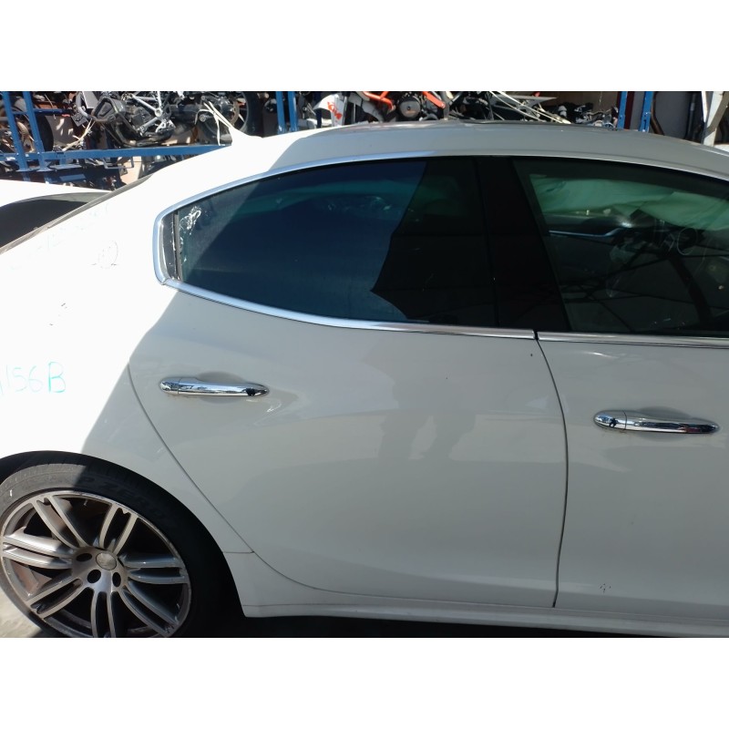 Recambio de puerta trasera derecha para maserati ghibli iii (m157) 3.0 s q4 referencia OEM IAM   
