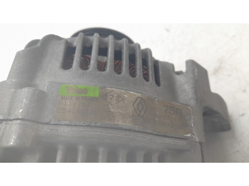 Recambio de alternador para renault clio i (b/c57_, 5/357_) 1.2 (5/357y, 5/357k) referencia OEM IAM 7700870822  ALF501151HQ/ALF5