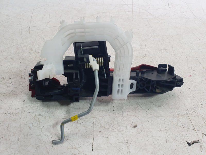 Recambio de maneta exterior delantera izquierda para kia xceed 1.0 t-gdi 74 kw (100 cv) referencia OEM IAM 82651J7700  