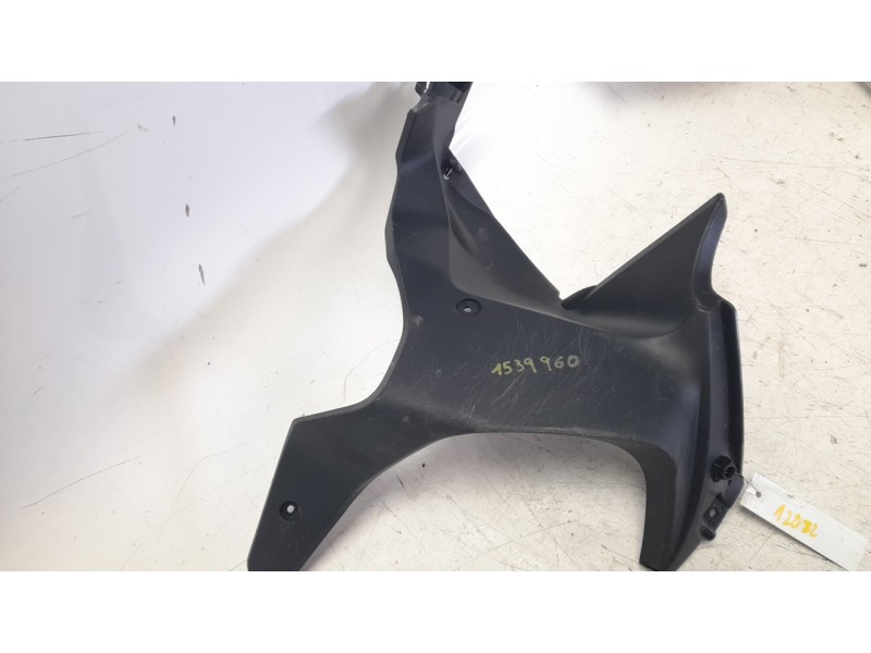 Recambio de moldura para bmw r 1250 r 1250 gs adventure referencia OEM IAM 46638556651  