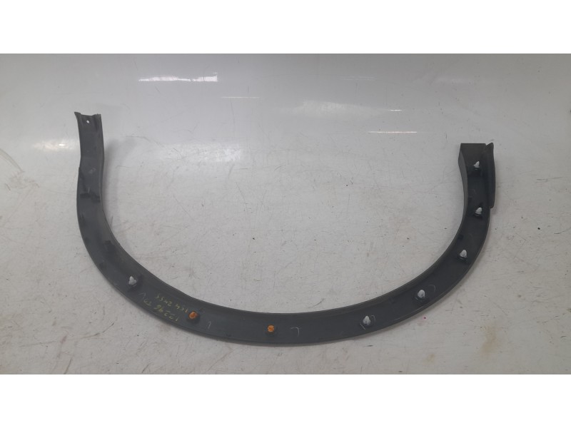 Recambio de aletin trasero derecho para renault kadjar (ha_, hl_) 1.5 blue dci 115 referencia OEM IAM 788743595R  107180535