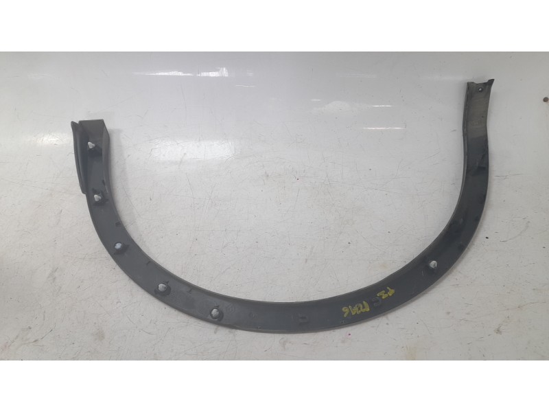 Recambio de aletin trasero izquierdo para renault kadjar (ha_, hl_) 1.5 blue dci 115 referencia OEM IAM 788752684R 107180536 