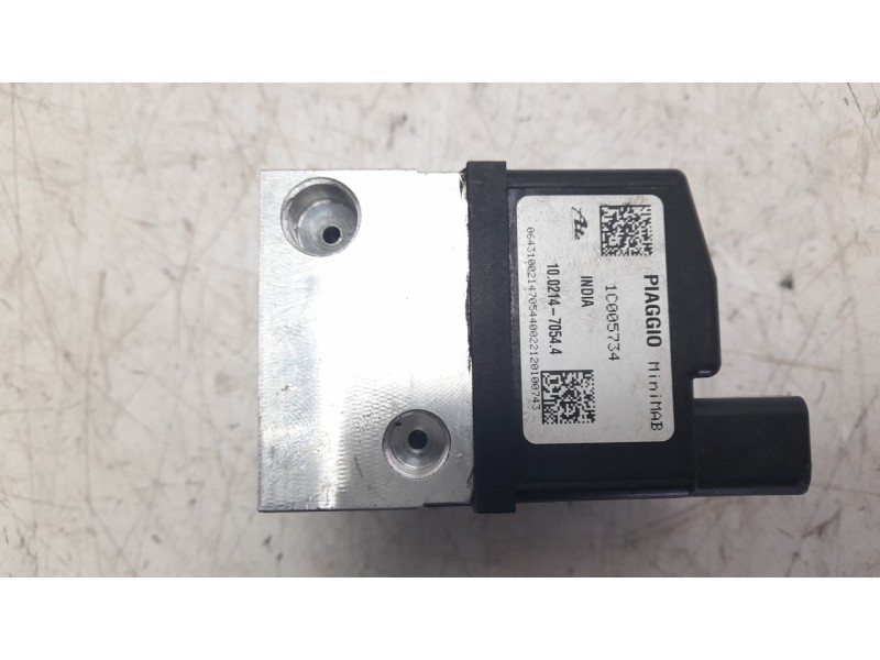Recambio de abs para piaggio (vespa) vespa primavera 125 i-get referencia OEM IAM 1C005734  