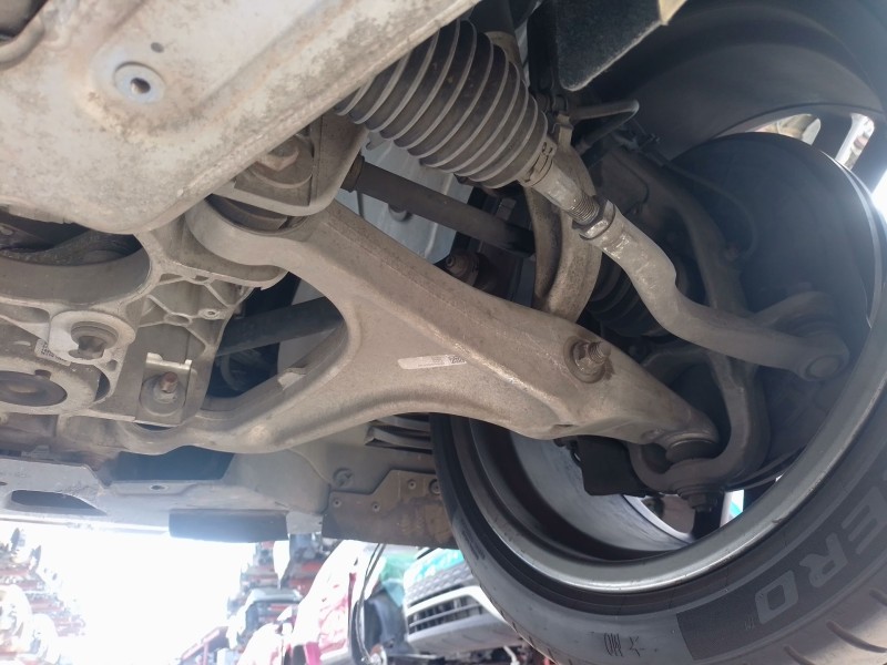 Recambio de brazo suspension inferior delantero derecho para maserati ghibli iii (m157) 3.0 s q4 referencia OEM IAM   