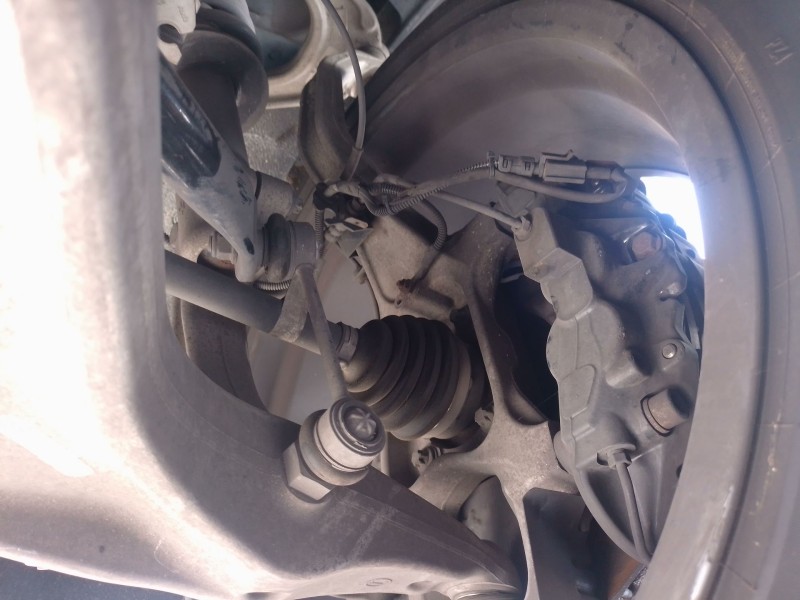 Recambio de mangueta delantera izquierda para maserati ghibli iii (m157) 3.0 s q4 referencia OEM IAM   
