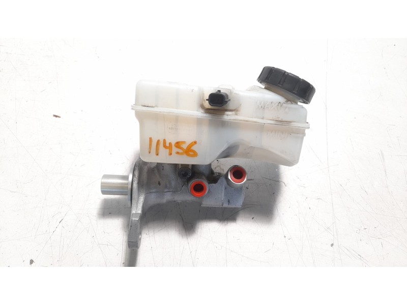 Recambio de bomba freno para renault clio iv 1.5 dci diesel fap referencia OEM IAM 460119686R  