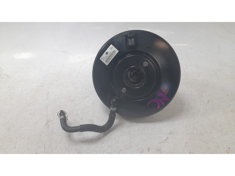 Recambio de servofreno para renault kadjar (ha_, hl_) 1.5 blue dci 115 referencia OEM IAM 472104EH0J  