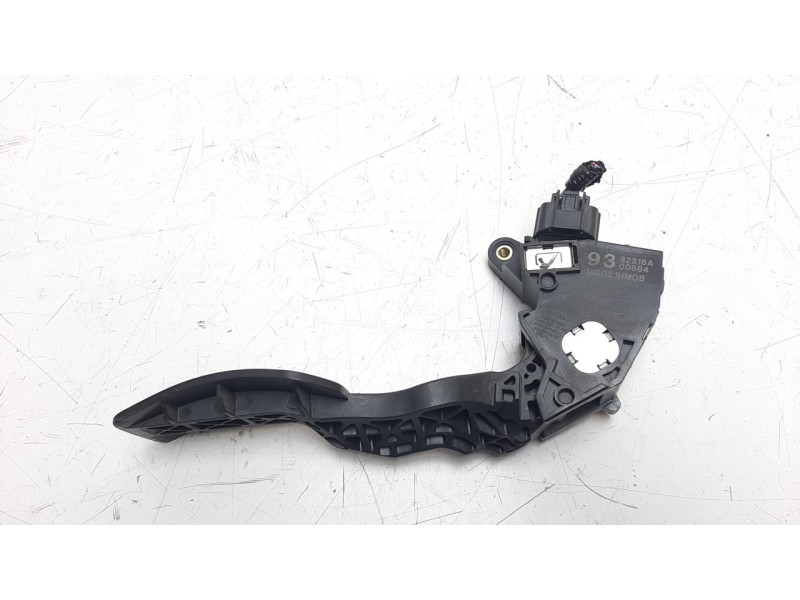 Recambio de potenciometro pedal para nissan micra (k13) 1.2 cat referencia OEM IAM 180021HM0B  