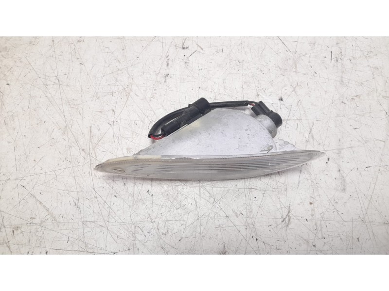 Recambio de piloto trasero izquierdo para piaggio (vespa) vespa primavera 125 i-get referencia OEM IAM 1D002555  