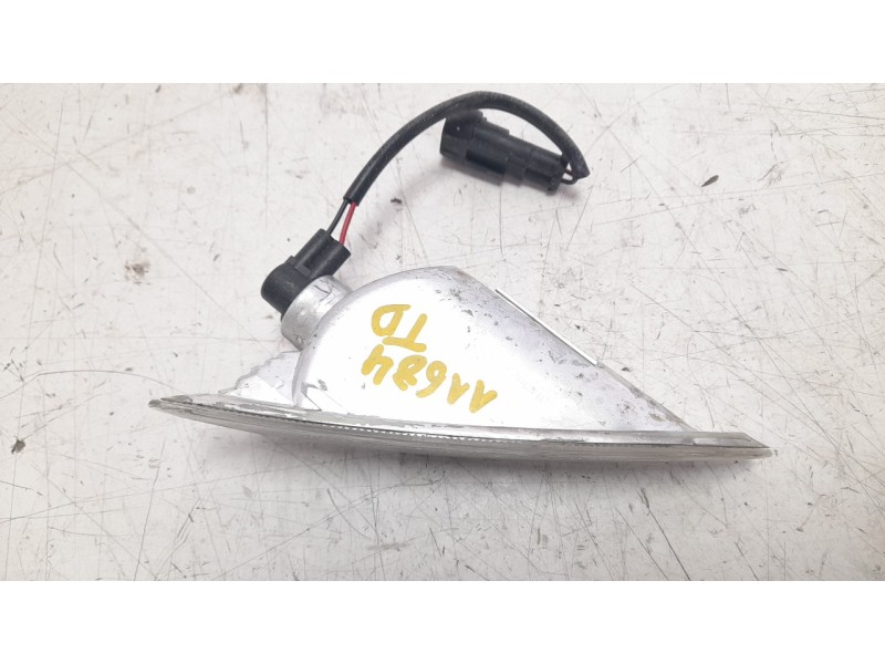 Recambio de piloto trasero derecho para piaggio (vespa) vespa primavera 125 i-get referencia OEM IAM 1D002786  