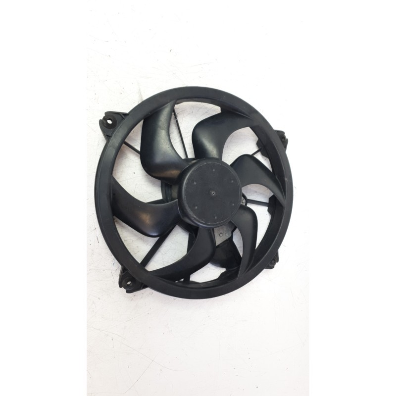 Recambio de electroventilador para citroën c5 iii (rd_) 2.0 hdi 140 referencia OEM IAM 1253L5  EVF530007HQ/47892