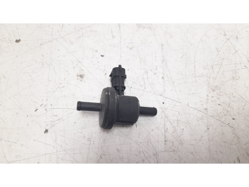 Recambio de electrovalvula para piaggio (vespa) vespa primavera 125 i-get referencia OEM IAM B018242 0280142539 