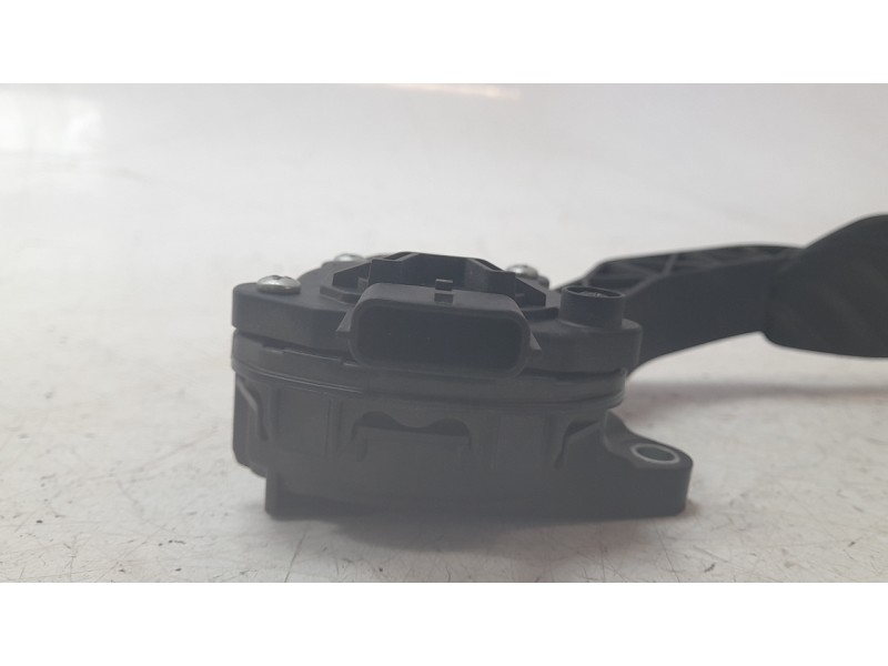 Recambio de potenciometro pedal para renault kadjar (ha_, hl_) 1.5 blue dci 115 referencia OEM IAM 180024BA1B  