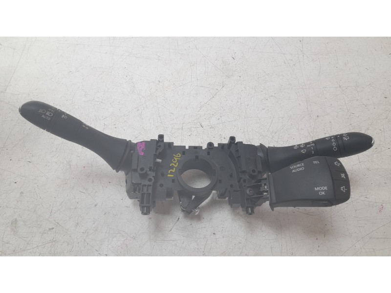 Recambio de mando multifuncion para renault kadjar (ha_, hl_) 1.5 blue dci 115 referencia OEM IAM 255678341R  