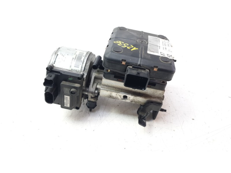 Recambio de bomba suspension para citroën c5 iii (rd_) 2.0 hdi 140 referencia OEM IAM 9654068680  
