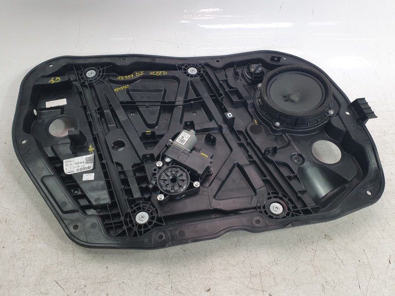 Recambio de elevalunas delantero izquierdo para kia xceed 1.0 t-gdi 74 kw (100 cv) referencia OEM IAM 82470J7015  