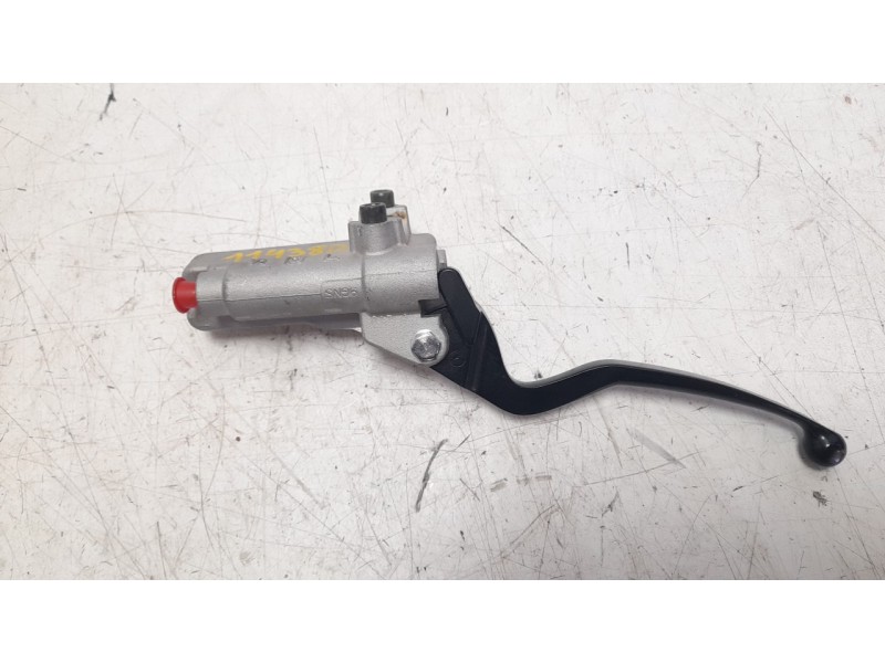 Recambio de bomba freno delantera para lambretta v200 special flex special flex referencia OEM IAM 45510N14000  