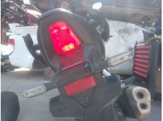 PILOTO TRASERO CENTRAL 