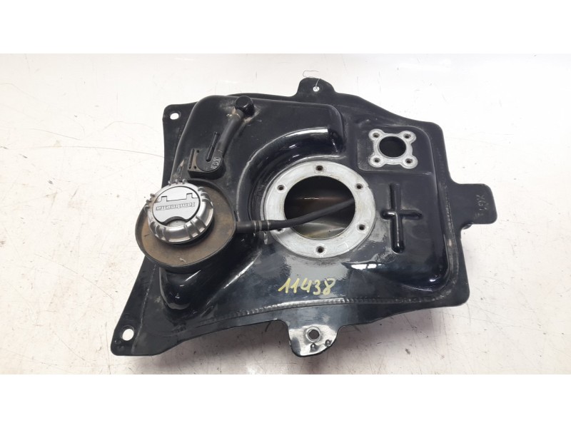 Recambio de deposito combustible para lambretta v200 special flex special flex referencia OEM IAM L50100LMB0000  