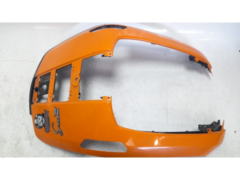 Recambio de moldura para lambretta v200 special flex special flex referencia OEM IAM L65301LMBAE00  