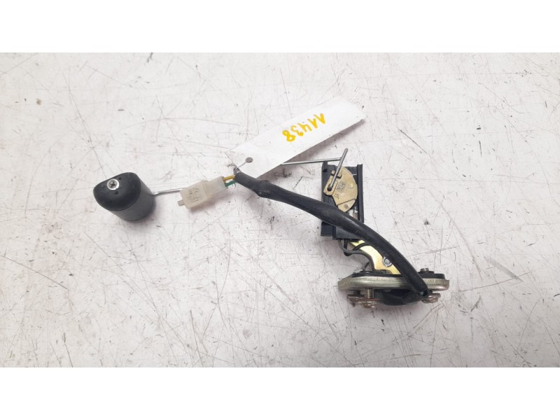 Recambio de aforador para lambretta v200 special flex special flex referencia OEM IAM 17630N14000  