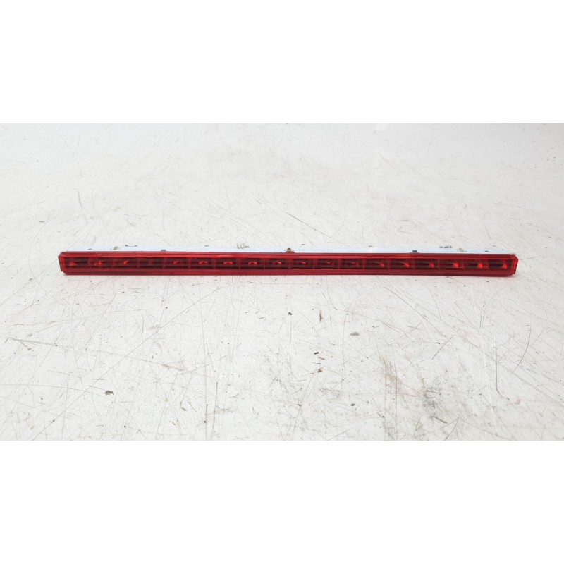 Recambio de luz central de freno para mercedes-benz cla-klasse (bm 118) cla 250 e (118.385) referencia OEM IAM A1189065300  
