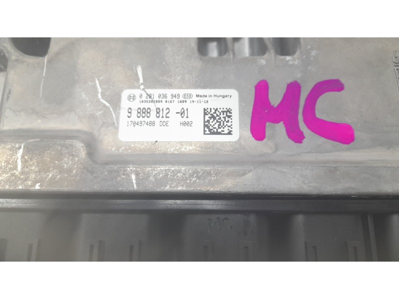 Recambio de centralita motor uce para bmw 1 (f40) 118 d referencia OEM IAM 988881201 0281036949 