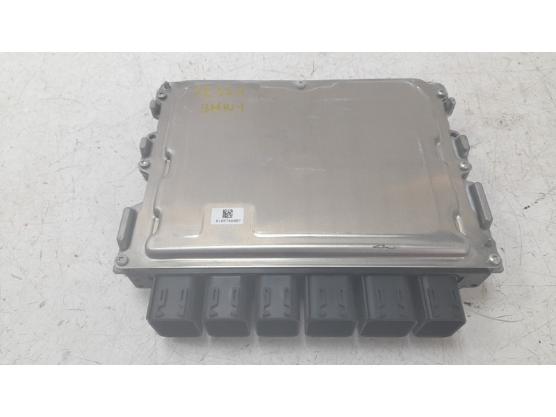 Recambio de centralita motor uce para bmw 1 (f40) 118 d referencia OEM IAM 988881201 0281036949 
