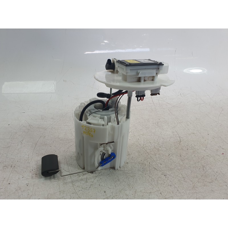 Recambio de bomba combustible para kia xceed 1.0 t-gdi 74 kw (100 cv) referencia OEM IAM 31110J7200  