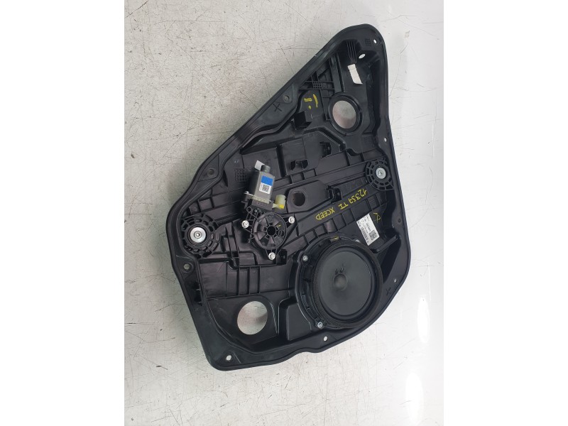 Recambio de elevalunas trasero izquierdo para kia xceed 1.0 t-gdi 74 kw (100 cv) referencia OEM IAM 83470J7300  