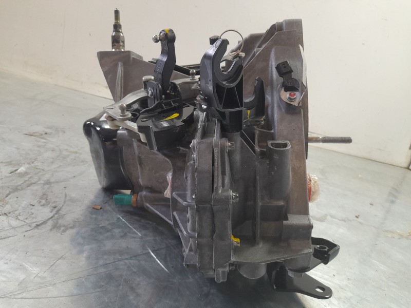 Recambio de caja cambios para nissan micra v (k14) 0.9 ig-t referencia OEM IAM JH3379  
