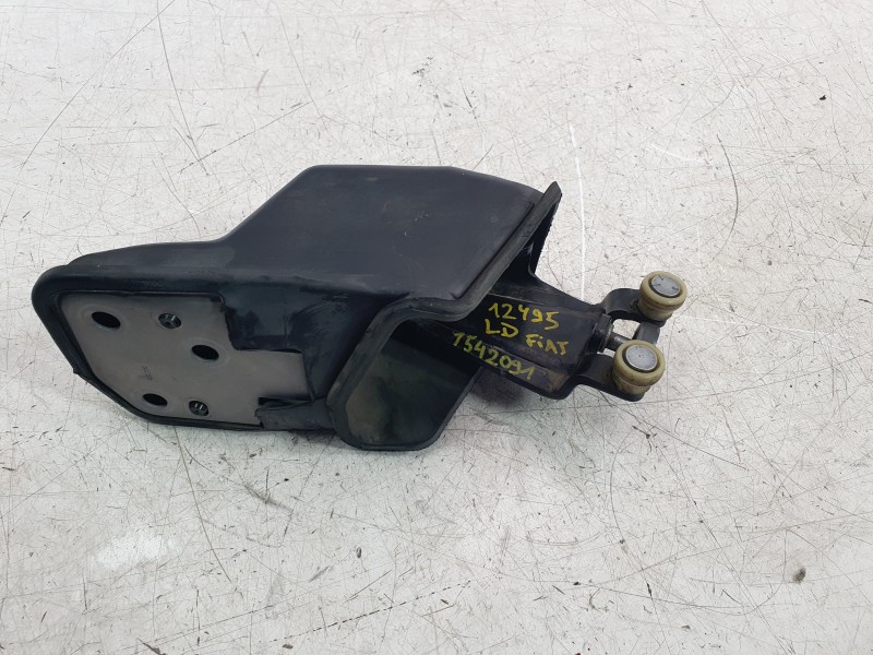 Recambio de soporte / guia puerta corredera para fiat doblo furgoneta/monovolumen (510_, 511_) bluehdi 100 referencia OEM IAM 98