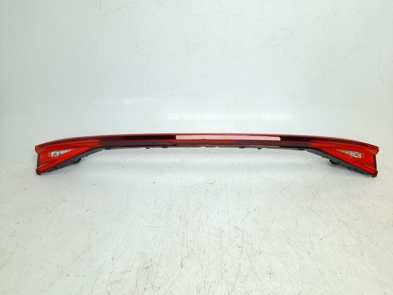 Recambio de piloto trasero central para seat leon (kl1, klg) 1.0 tsi referencia OEM IAM 5FA945093B  