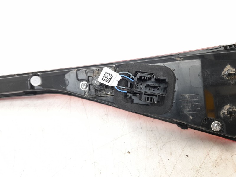 Recambio de piloto trasero central para seat leon (kl1, klg) 1.0 tsi referencia OEM IAM 5FA945093B  