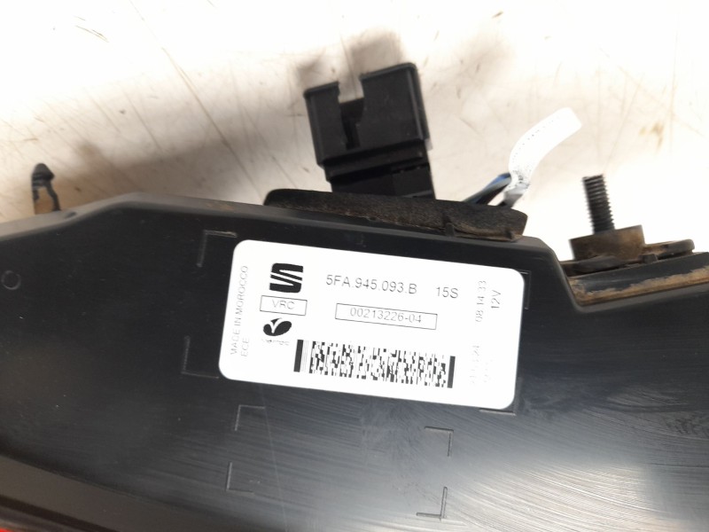 Recambio de piloto trasero central para seat leon (kl1, klg) 1.0 tsi referencia OEM IAM 5FA945093B  