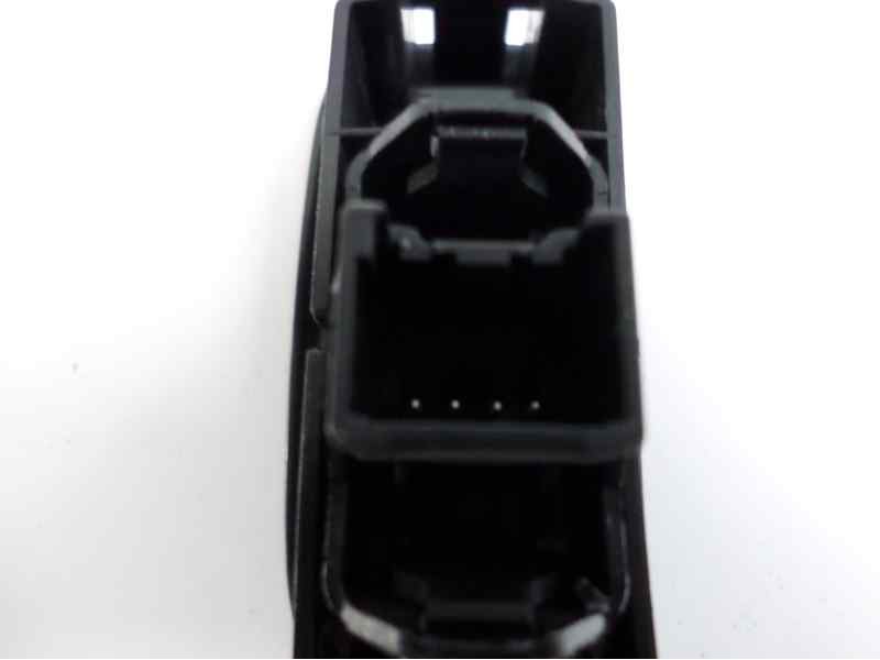 Recambio de mando elevalunas trasero izquierdo para ford fiesta (ccn) ambiente referencia OEM IAM   