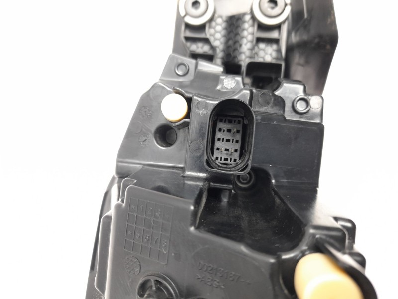 Recambio de piloto trasero izquierdo para seat leon (kl1, klg) 1.0 tsi referencia OEM IAM 5FA945095  103F21391771/16852141/90210