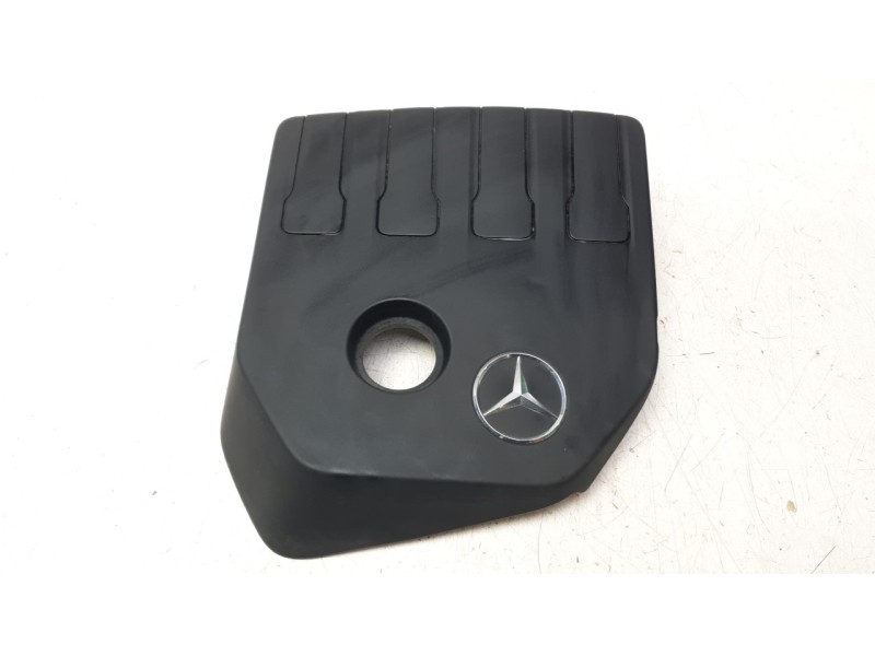 Recambio de tapa motor para mercedes-benz cla-klasse (bm 118) cla 250 e (118.385) referencia OEM IAM A2820101000  