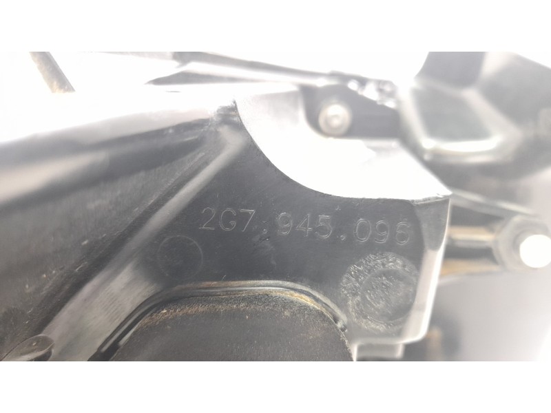 Recambio de piloto trasero derecho para volkswagen taigo (cs1) life referencia OEM IAM 2G7945096  