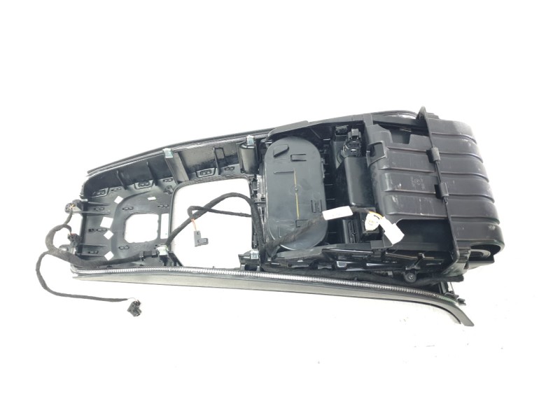 Recambio de guantera para mercedes-benz cla-klasse (bm 118) cla 250 e (118.385) referencia OEM IAM A17768057019051  