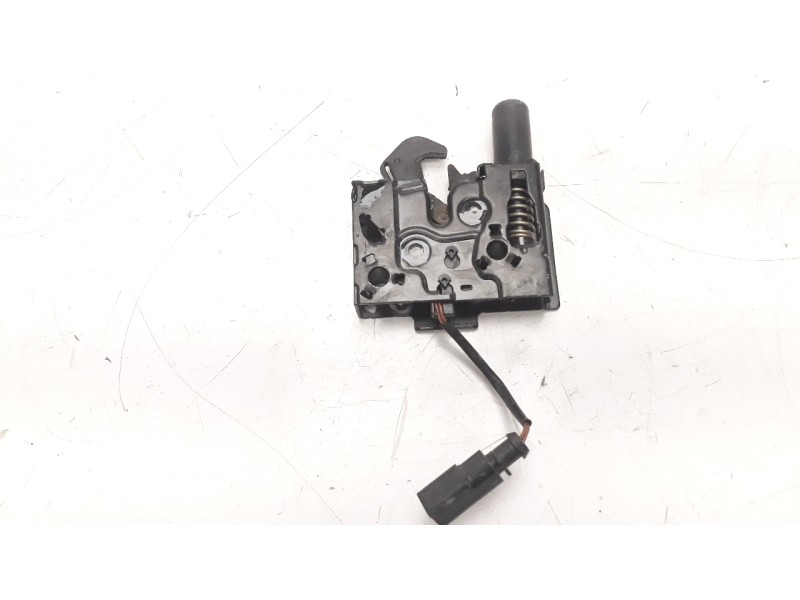Recambio de cerradura capo para skoda superb combi (3v5) 2.0 tdi referencia OEM IAM 3V0823509  