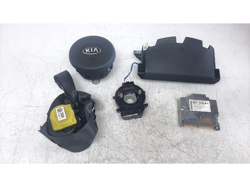 Recambio de kit airbag para kia niro referencia OEM IAM 56900G5100WK  