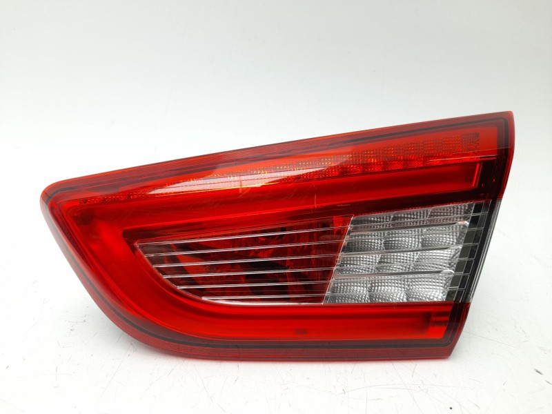 Recambio de piloto trasero derecho interior para maserati ghibli iii (m157) 3.0 s q4 referencia OEM IAM 670109149  