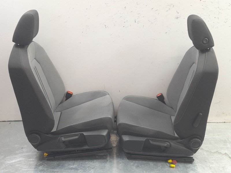 Recambio de juego asientos completo para seat leon (kl1, klg) 1.0 tsi referencia OEM IAM 5FA881405AQPUV  